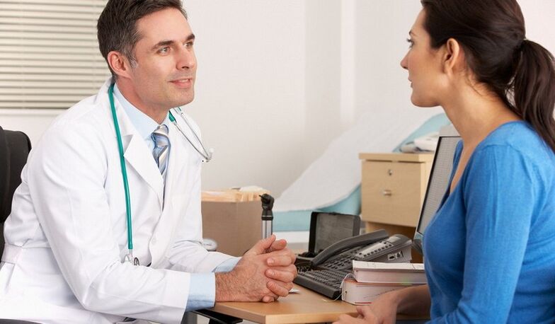 Consultați un medic pentru ciuperca unghiilor